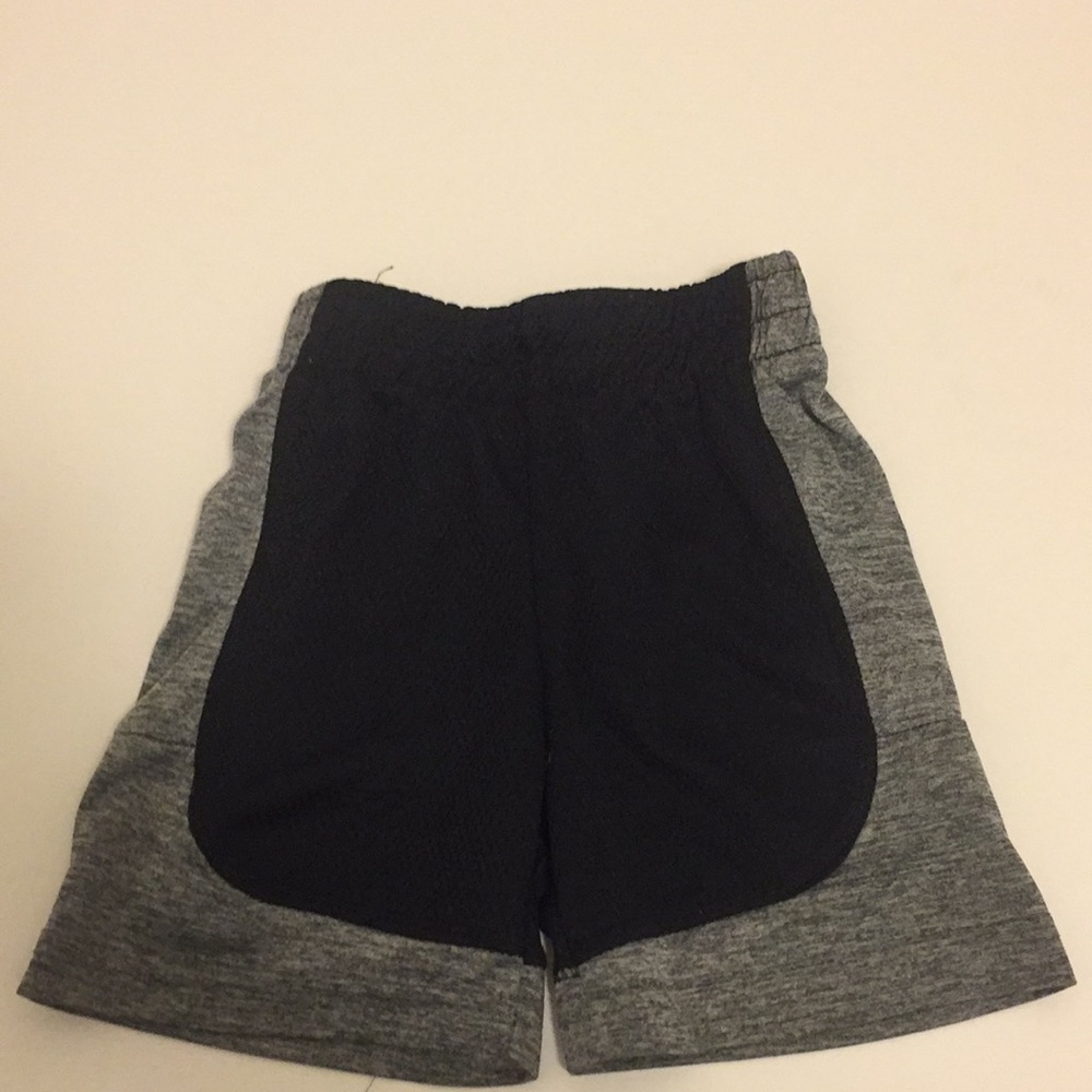 Reebok Short Set - Picture 3 of 3